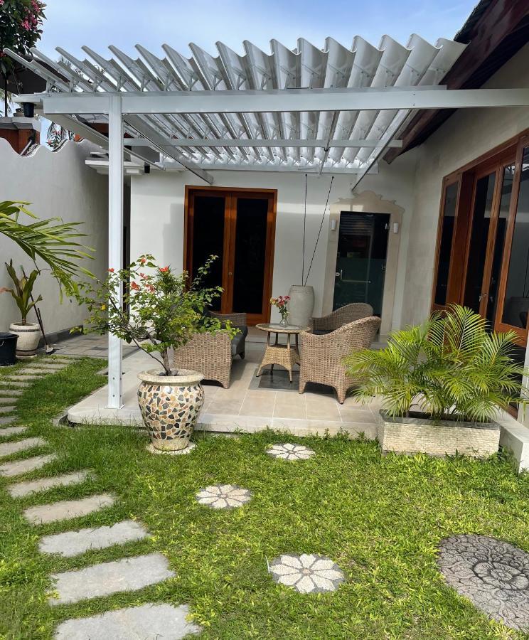 Villa Casa Shanti Deluxe Lovina Екстериор снимка